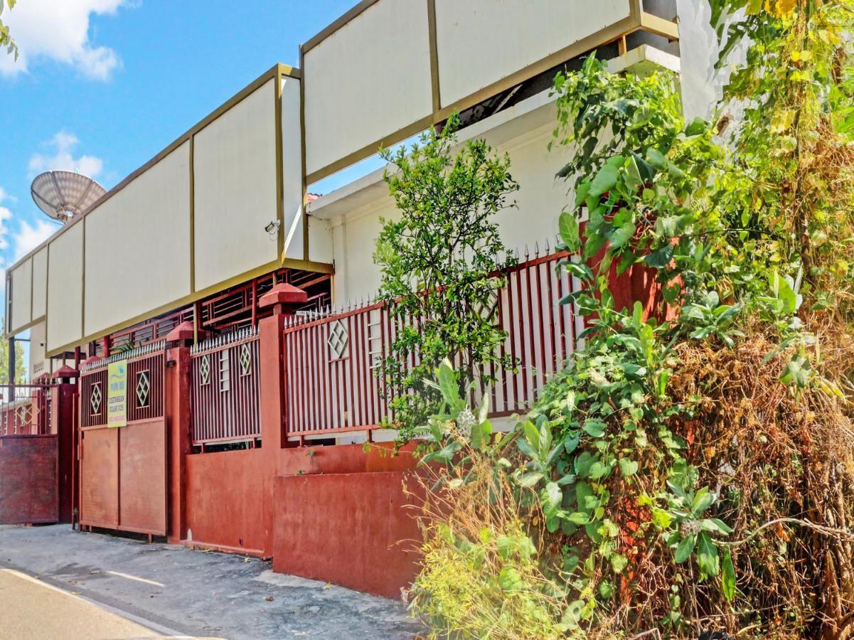 Oyo 91416 Puri 88 Homestay Kupang  Zewnętrze zdjęcie
