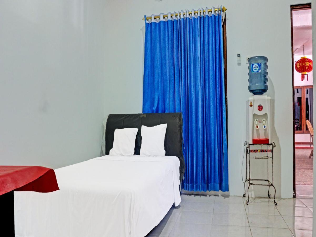 Oyo 91416 Puri 88 Homestay Kupang  Zewnętrze zdjęcie