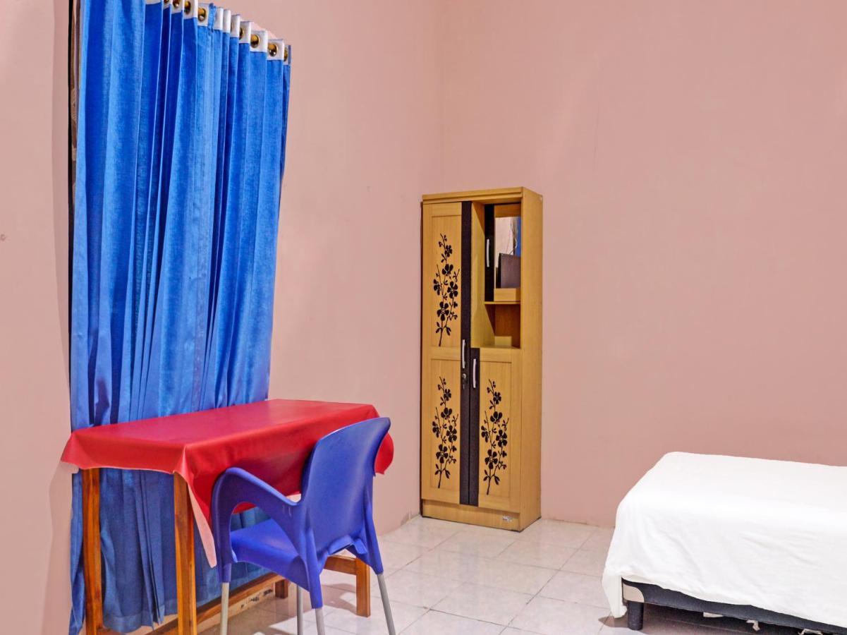Oyo 91416 Puri 88 Homestay Kupang  Zewnętrze zdjęcie